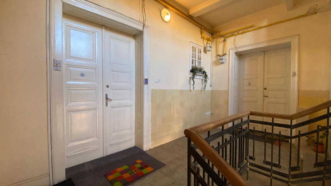 Old Town Apartment Ana ซีบิว ภายนอก รูปภาพ